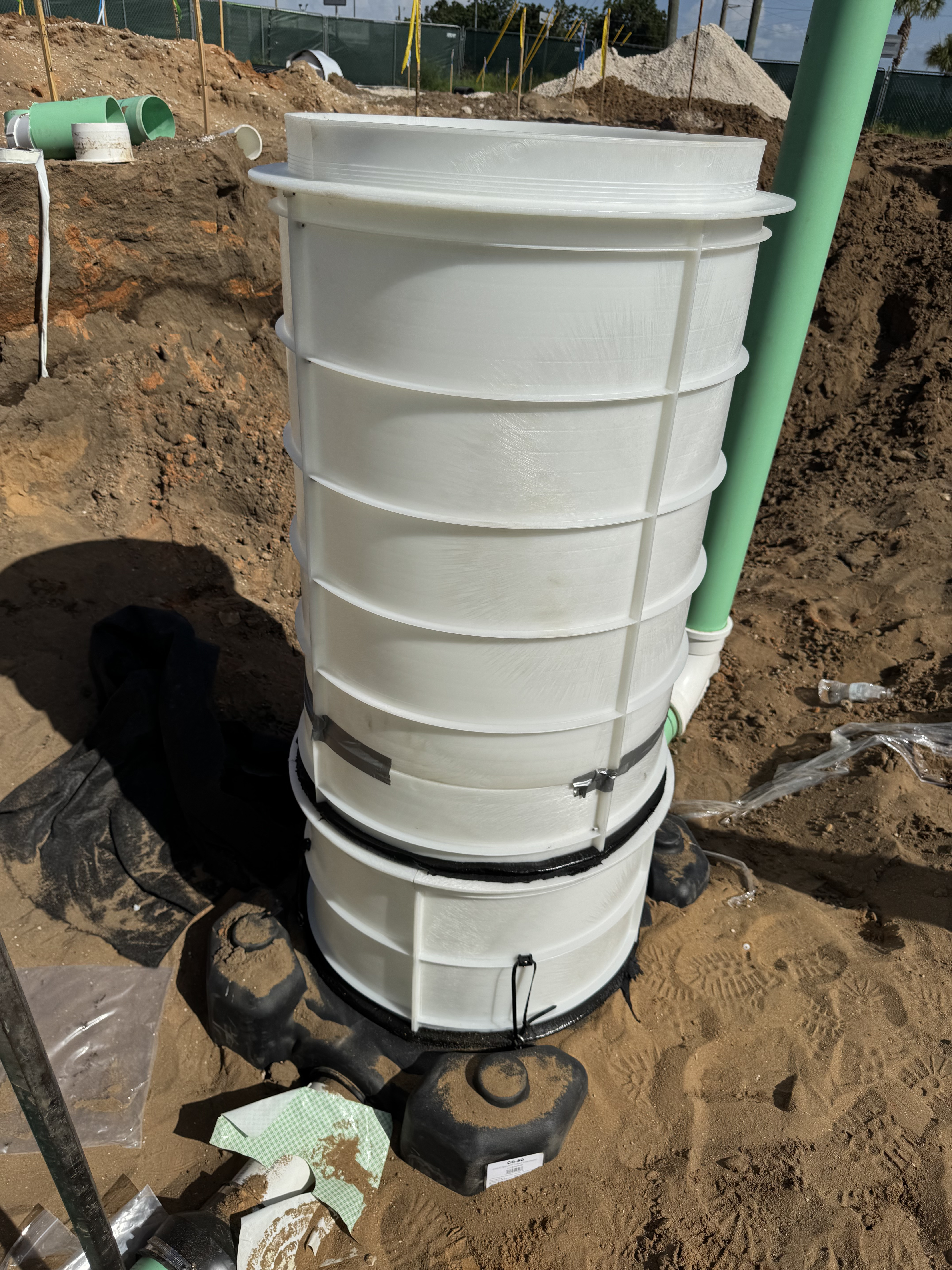 Dutch Brothers Eustis - Construction Equipment