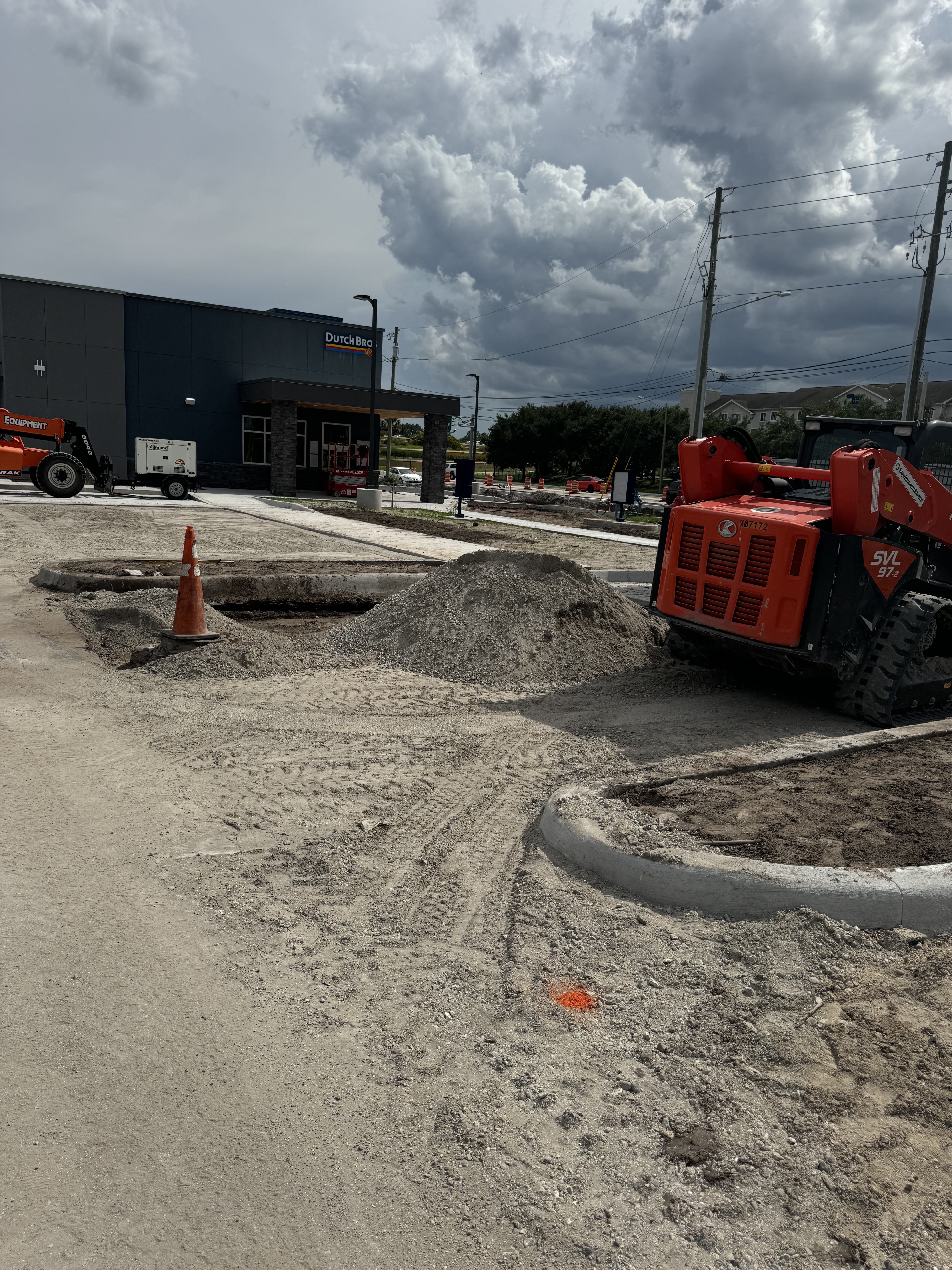 Dutch Brothers Goldenrod - Equipment Operations